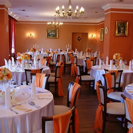 Wieniawa Hotel Rekowo (Puck)